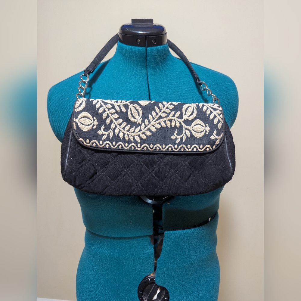 Vera- Bradley Black & Cream- Clutch Purse
